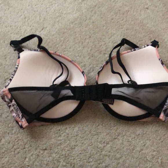 Bra - Picture 2 of 4